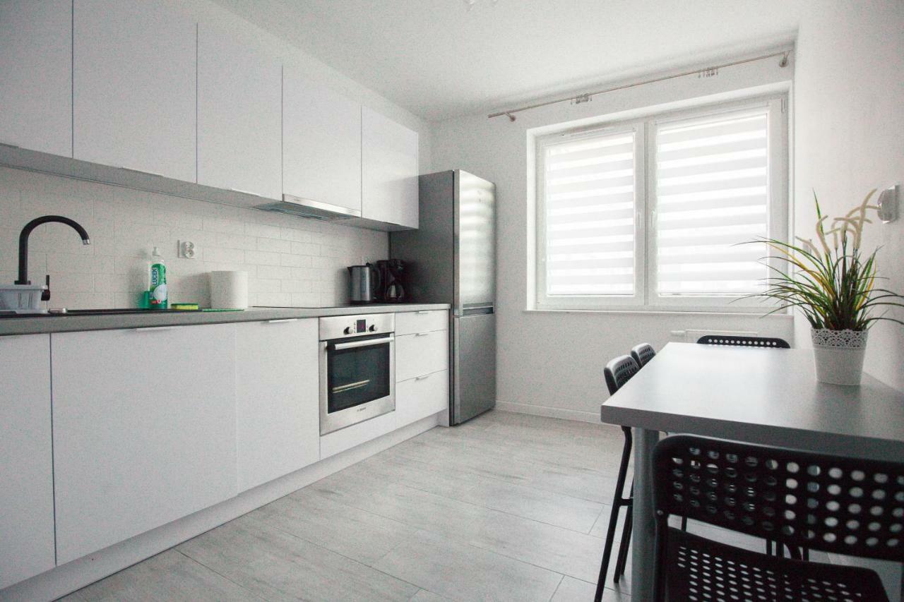 Pixel White Apart Wroclaw Bagian luar foto
